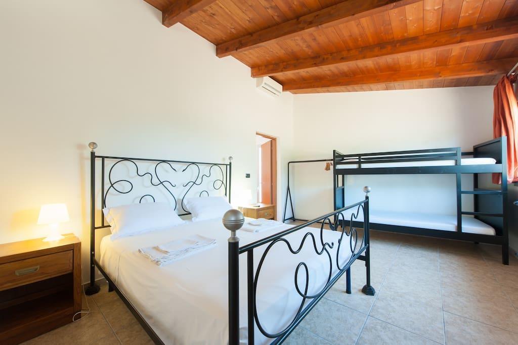Cottage A 5 Minuti Dal Mare ナルド エクステリア 写真
