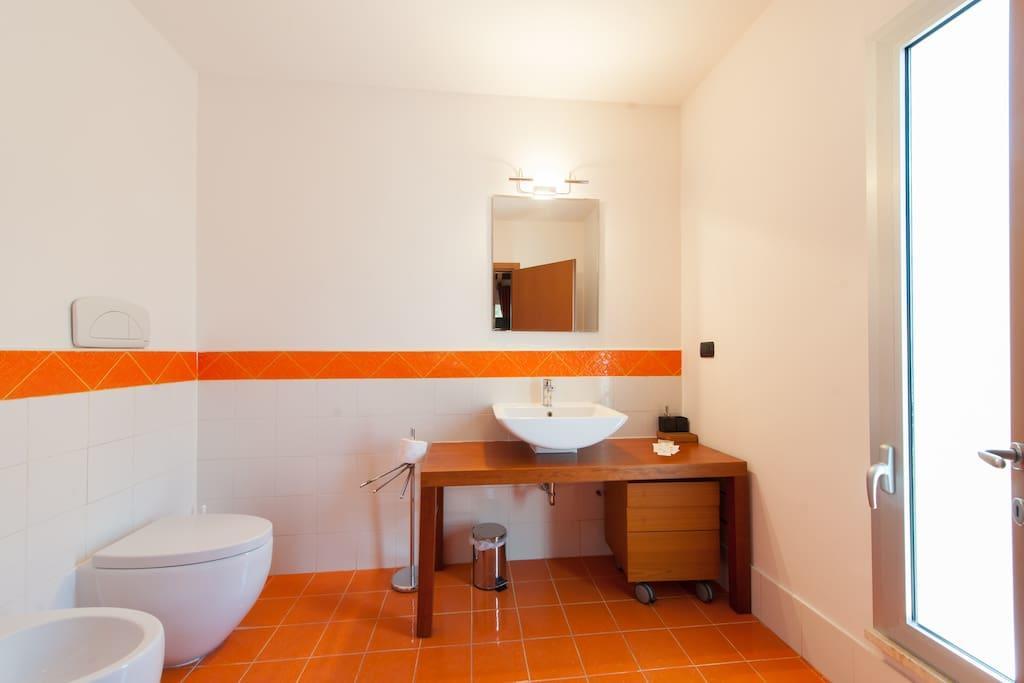 Cottage A 5 Minuti Dal Mare ナルド エクステリア 写真